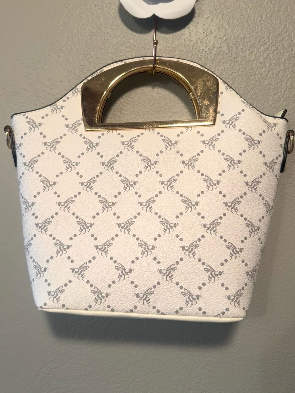 Bumble bee print tote gold handbag with crossbody strap and makeup bag